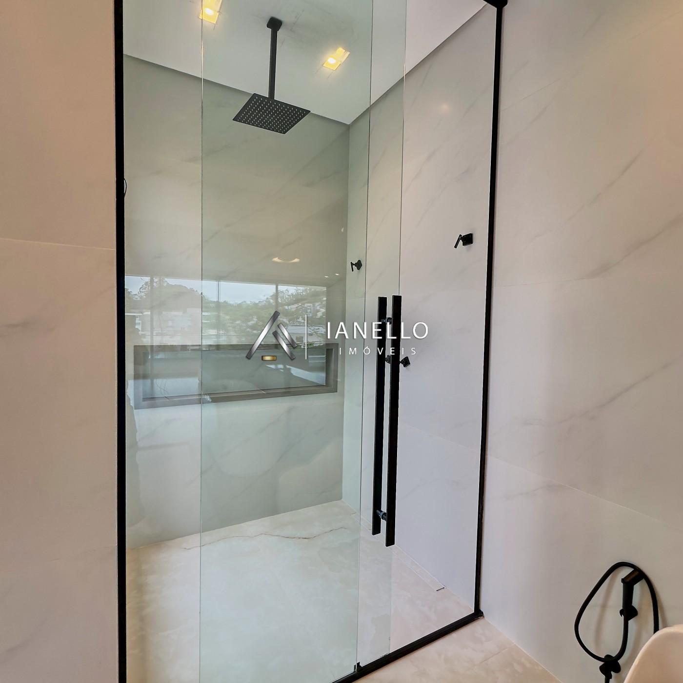 Banheiro Su�te Master